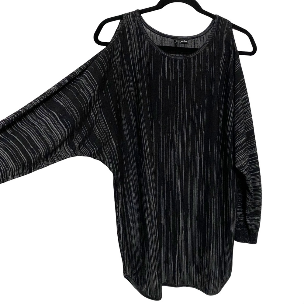 New Directions Black Marled Cold Shoulder Sweater